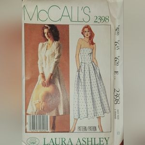 McCalls 2398 vintage 80s Laura Ashley Pattern Uncut size 12